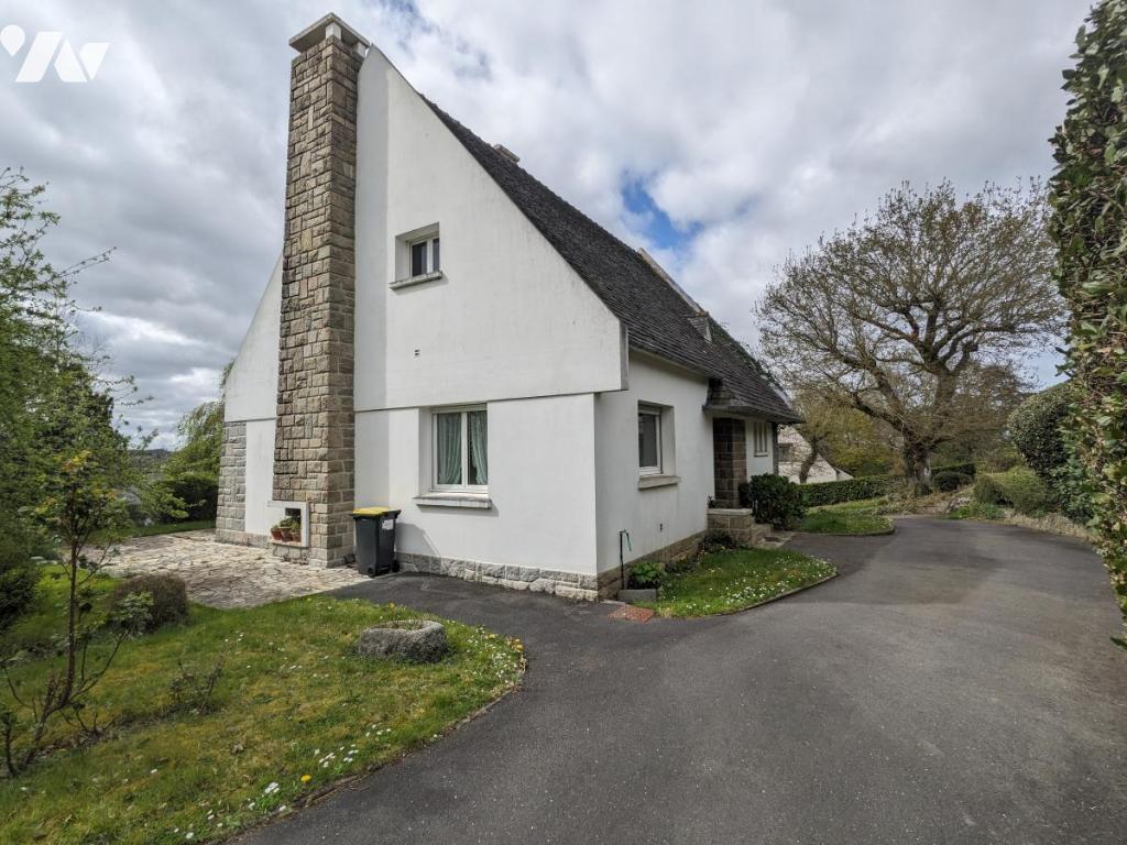 Maison 5 pièces 128 m² · à Plourin-lès-Morlaix · 128 m² · 205 000 €