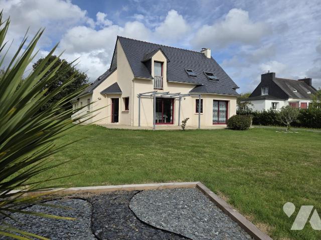 Vente - Maison / villa - PLOUGONVEN - 170 m² - 7 pièces - 29086-1718