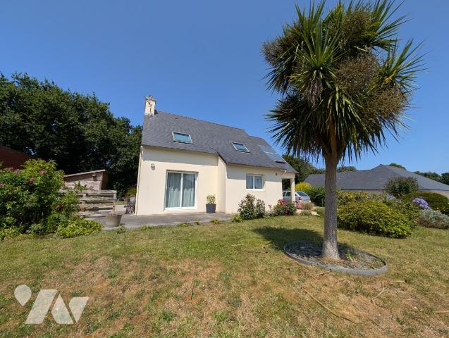 Maison 108m² — Locquénolé