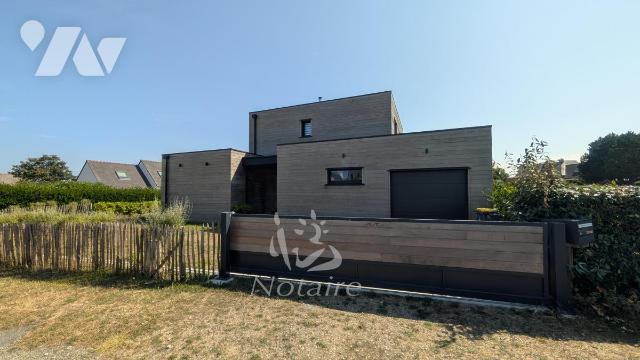 Vente - Maison / villa - BRIGNOGAN PLAGE - 153,71 m² - 7 pièces - 29094-991
