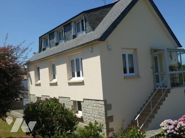 Maison 5 pièces 107 m² · à Plouigneau · 107 m² · 220 000 €