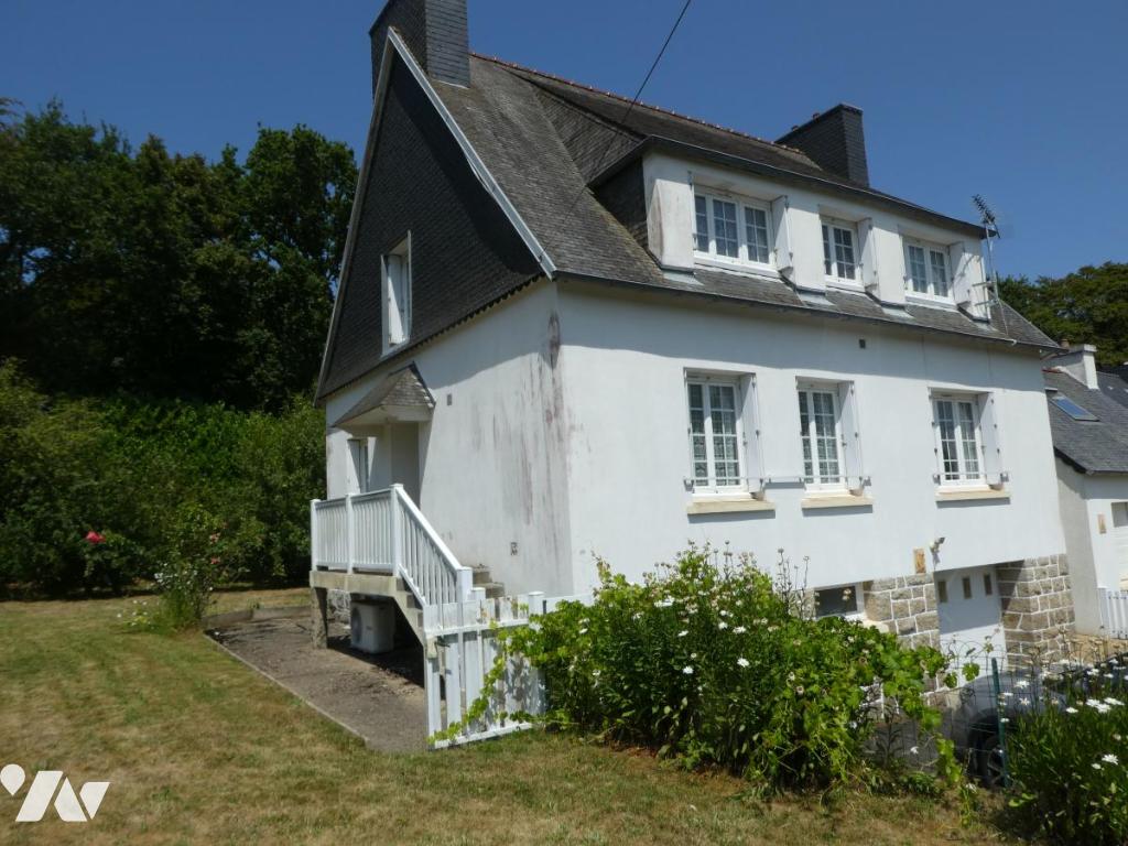 Maison 6 pièces 116 m² · à Plougonven · 116 m² · 140 000 €