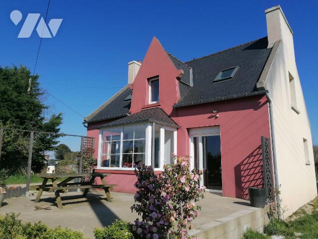 Maison 5 pièces 111 m² · à Plouvorn · 111 m² · 245 000 €