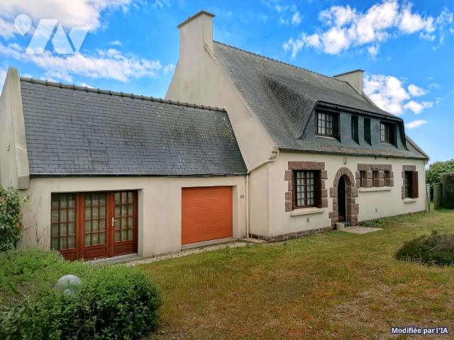 Maison 8 pièces 195 m² · à Santec · 195 m² · 265 000 €
