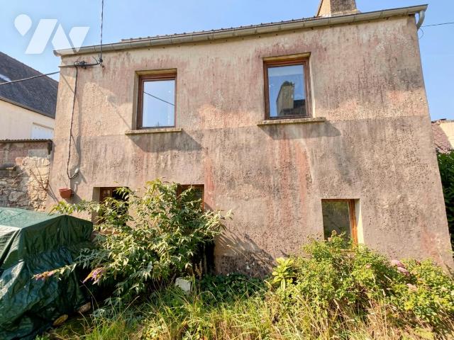 Maison 40 m² · au Cloître-Saint-Thégonnec · 40 m² · 30 000 €