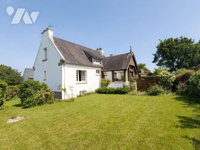 Maison 7 pièces 129 m² · à Saint-Martin-des-Champs · 129 m² · 220 000 €