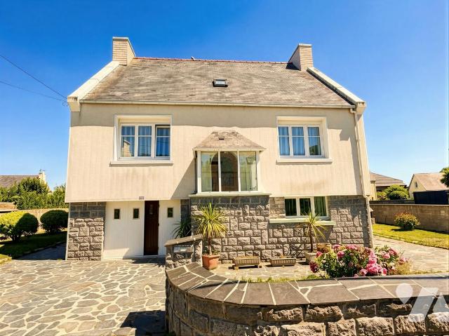 Maison 90m² — Pleyber-Christ
