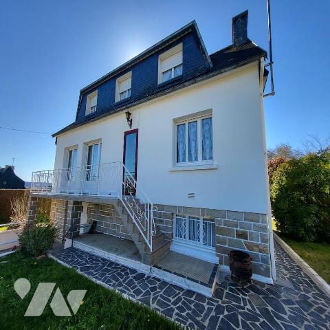 Maison 7 pièces 139 m² · à Châteauneuf-du-Faou · 139,3 m² · 140 000 €