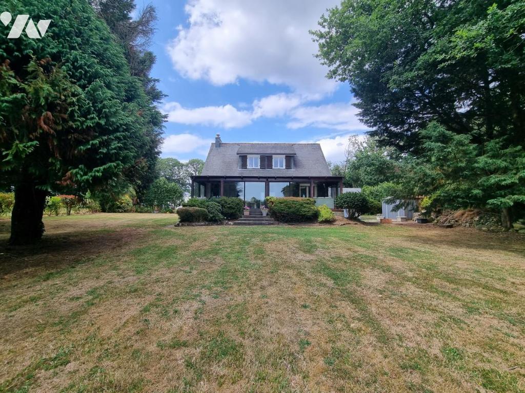 Maison 5 pièces 104 m² · à Guengat · 104,5 m² · 250 000 €