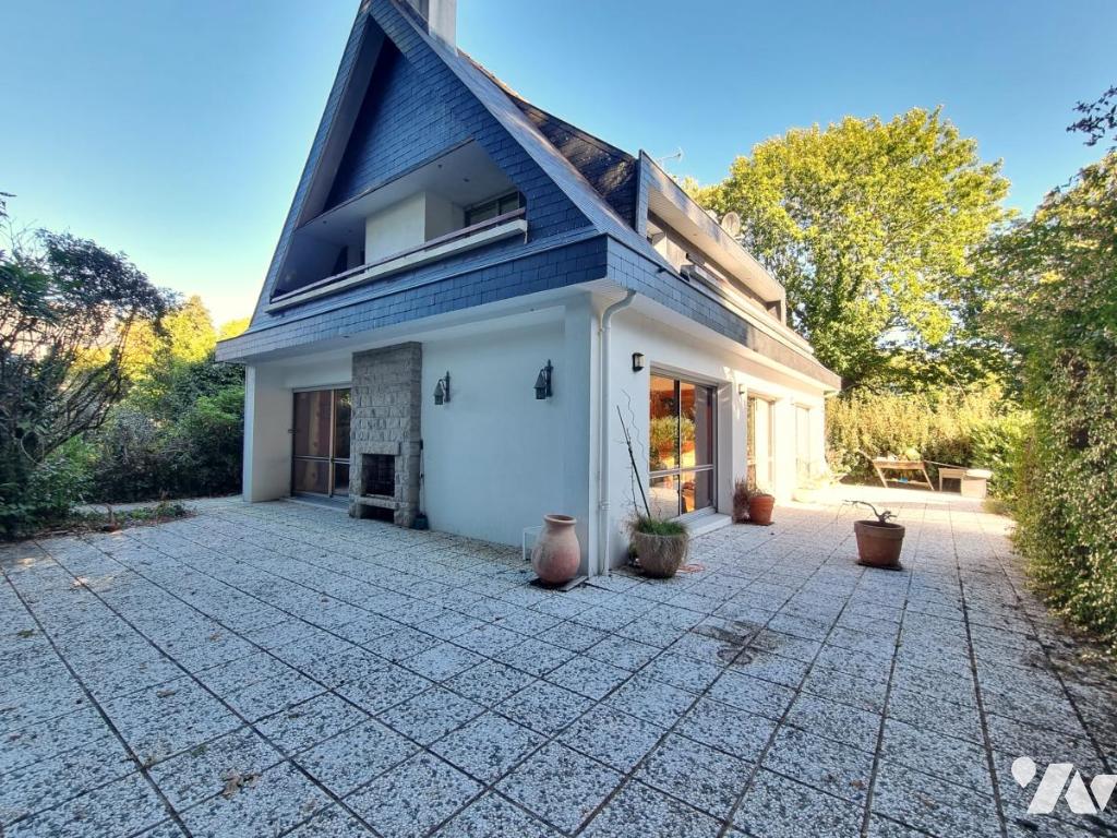 Maison 6 pièces 123 m² · à Gouesnach · 123 m² · 420 000 €