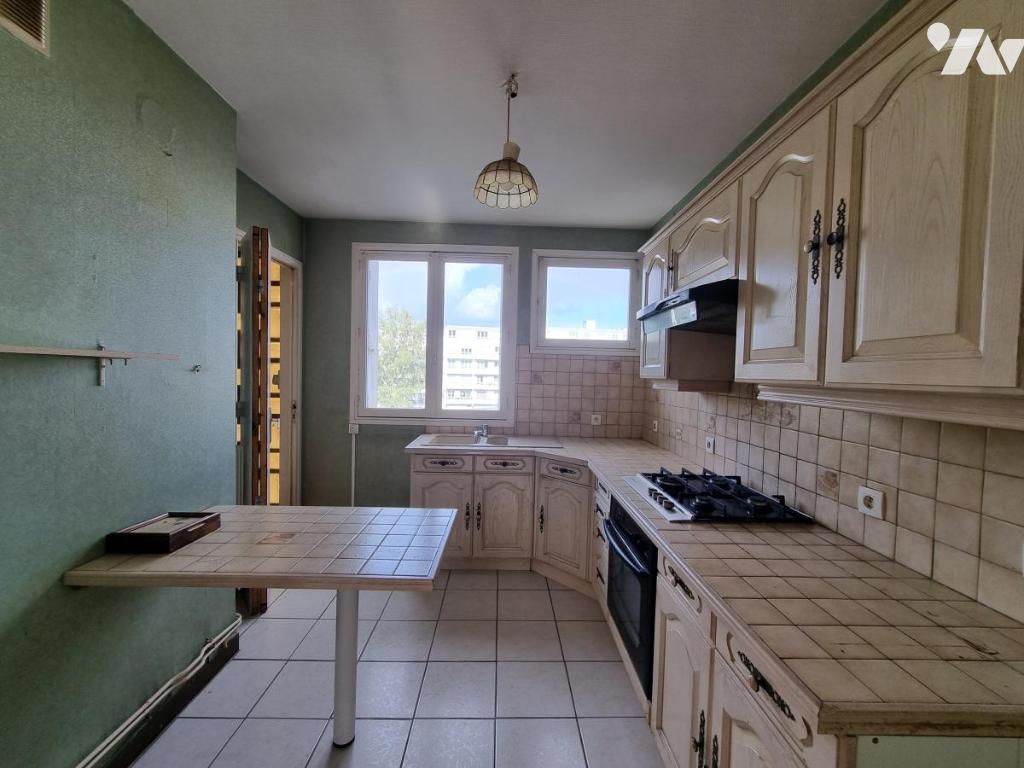 Appartement 3 pièces 74 m² · à Quimper · 74,2 m² · 100 000 €