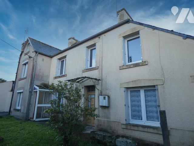 Maison 7 pièces 100 m² · à Spézet · 100 m² · 65 000 €