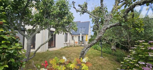 Maison 174 m² · à Trégunc · 174 m² · 874 000 €