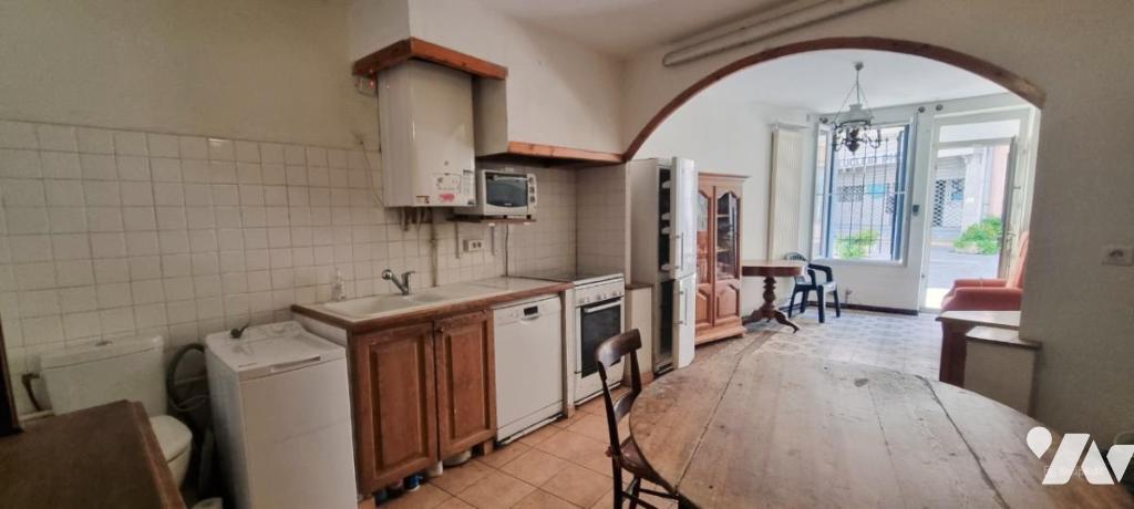 Maison 2 pièces 64 m² · à Saint-Gilles · 63,5 m² · 72 000 €