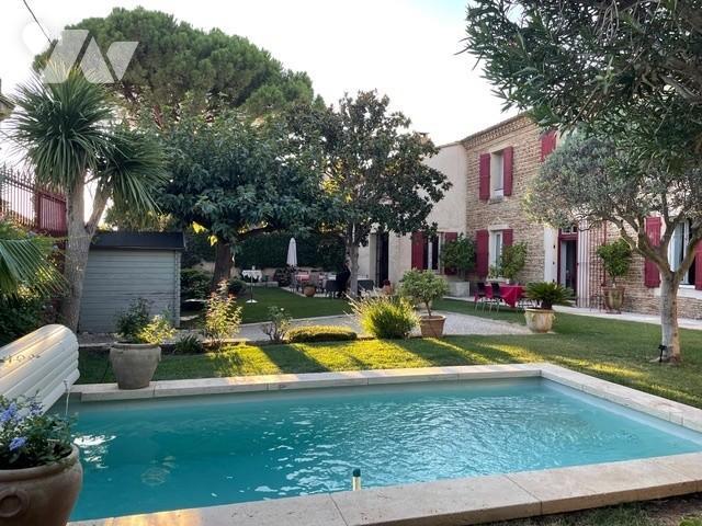 Maison 6 pièces 290 m² · à Générac · 290 m² · 768 000 €