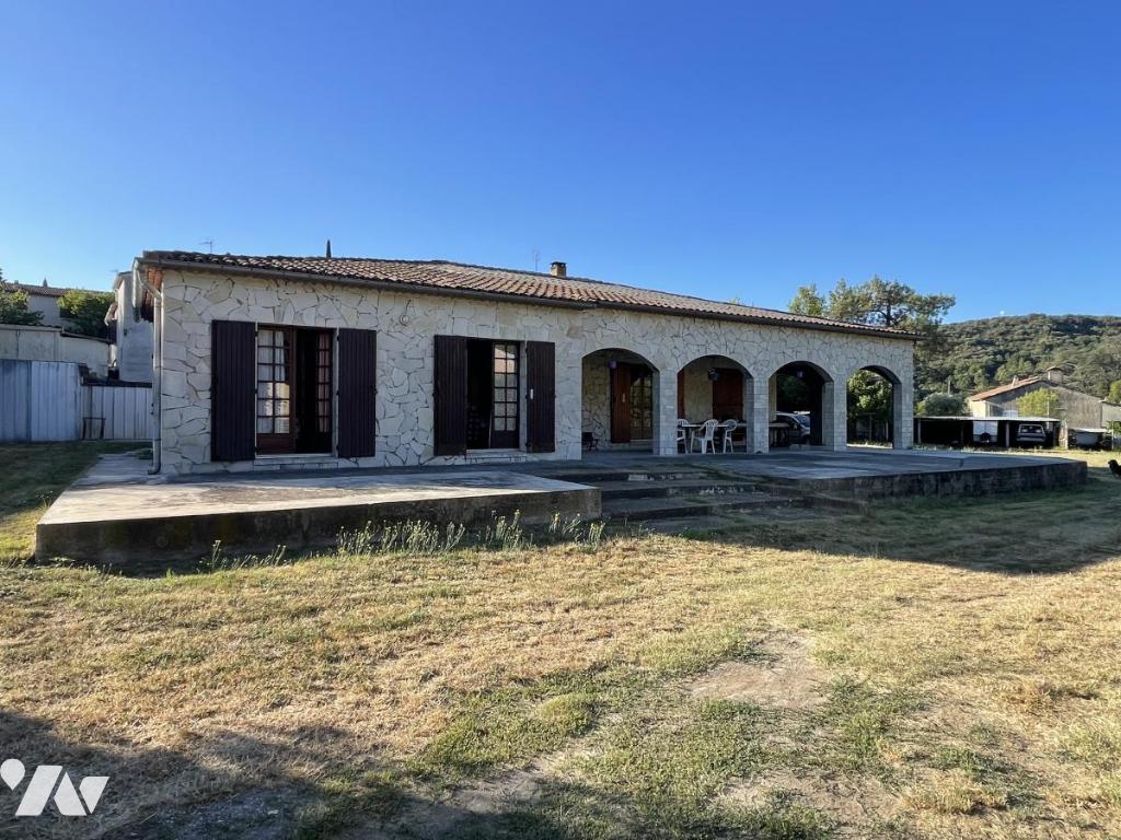 Maison 6 pièces 180 m² · à Saint-Ambroix · 180 m² · 195 000 €