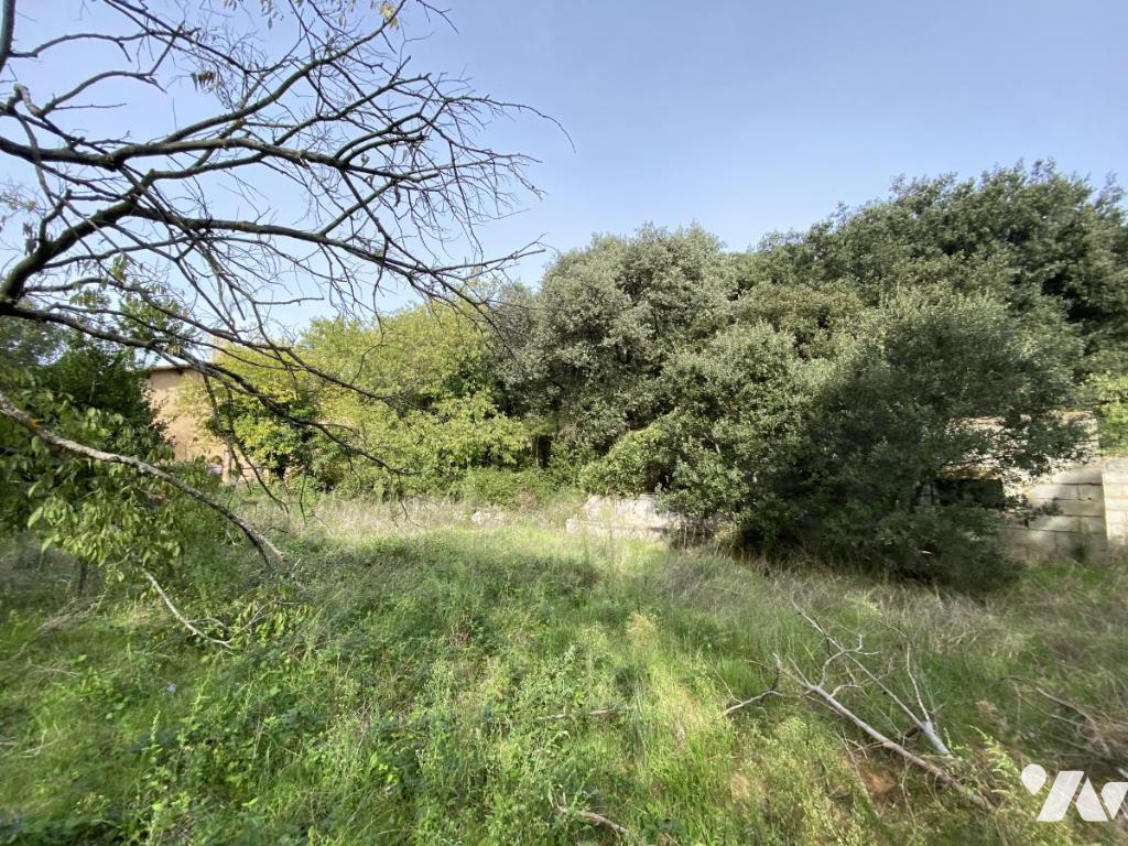 Terrain 486 m² · à Uzès · 486 m² · 95 000 €