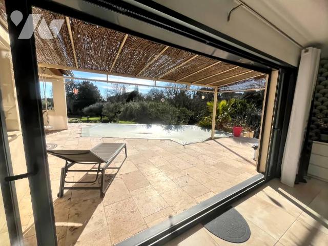 Maison 4 pièces 136 m² · à Uzès · 136,1 m² · 585 000 €