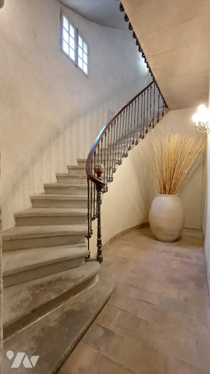 Appartement 3 pièces 85 m² · à Uzès · 85 m² · 272 728 €