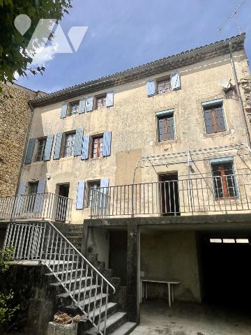 Maison 9 pièces 177 m² · à Pont-Saint-Esprit · 177 m² · 225 000 €