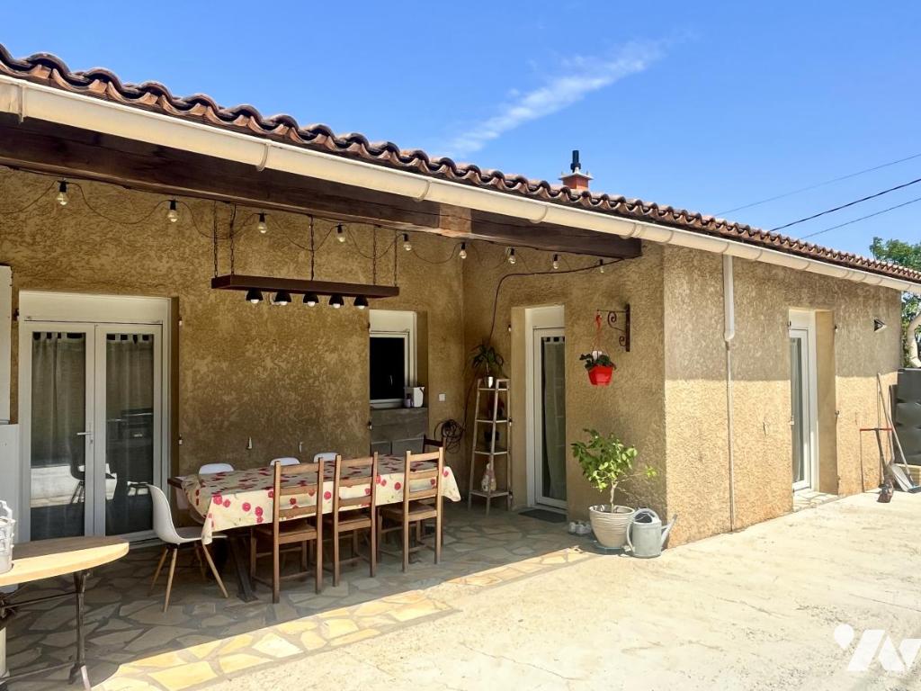 Maison 4 pièces 81 m² · à Pont-Saint-Esprit · 80,9 m² · 229 000 €