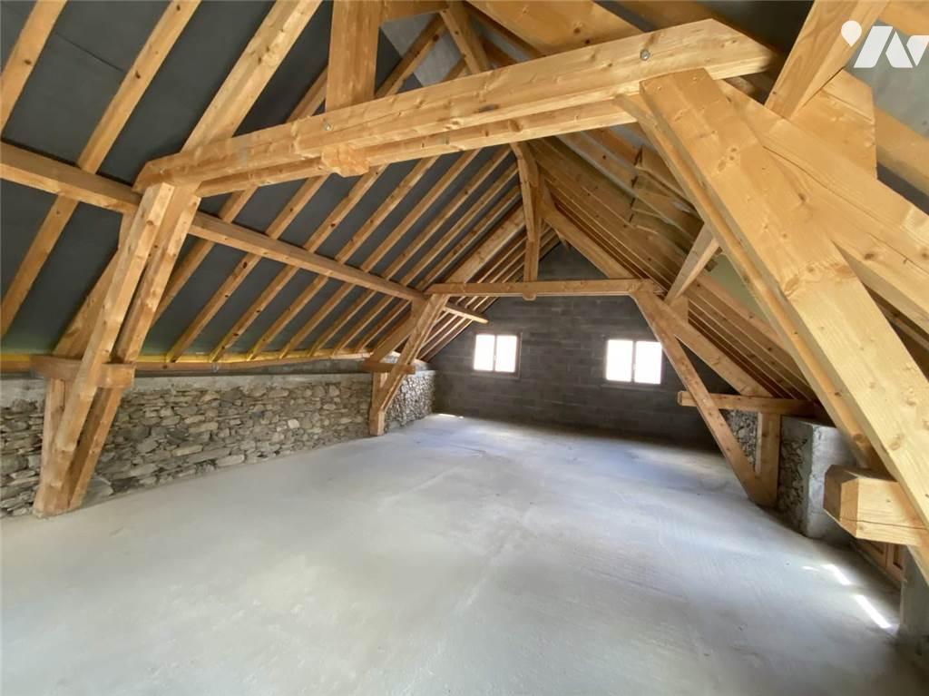 Maison 4 pièces 92 m² · à Garin · 92 m² · 280 000 €