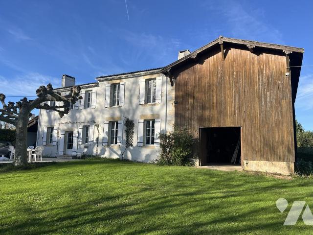 Maison 200m² — Barie