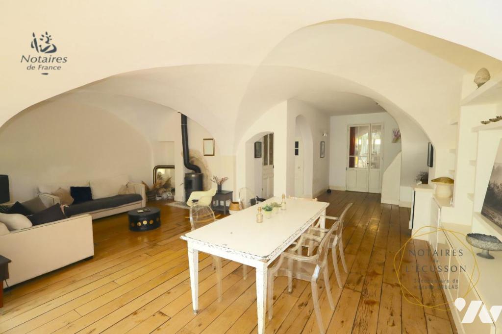 Maison 6 pièces 174 m² · à Montpellier · 174 m² · 995 000 €
