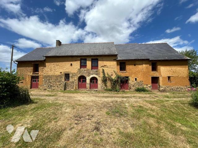 Maison 250m² — Saint-Thual