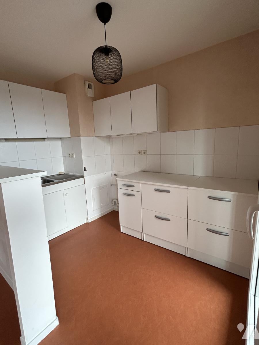 VENTE appartement-LA MEZIERE (35)