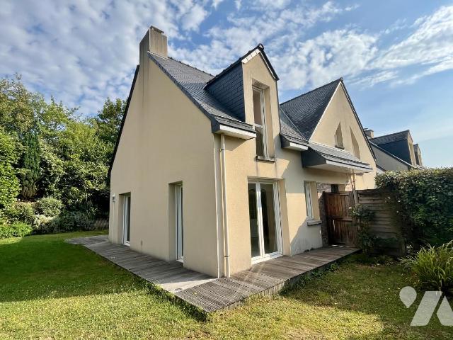 Maison 7 pièces 132 m² · à Saint-Grégoire · 132 m² · 450 000 €