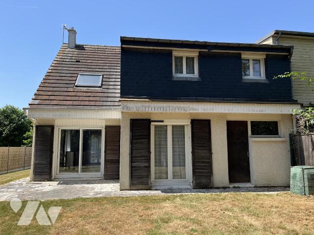 Maison 5 pièces 105 m² · à Betton · 105 m² · 320 000 €