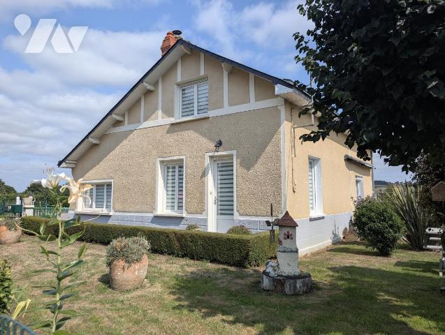 Maison 5 pièces 111 m² · à Ercé-en-Lamée · 111 m² · 219 000 €
