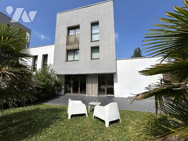 Appartement 5 pièces 124 m² · à Rennes · 123,5 m² · 610 000 €