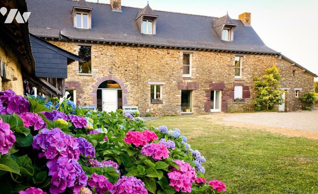 Maison 8 pièces 305 m² · à Janzé · 305 m² · 525 000 €