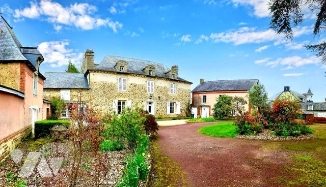 Maison 195m² — Médréac