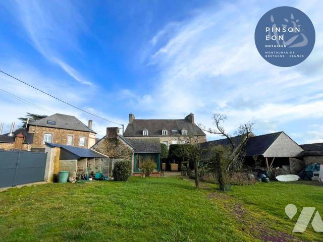 Maison 14 pièces 339 m² · à Loudéac · 338,9 m² · 300 000 €