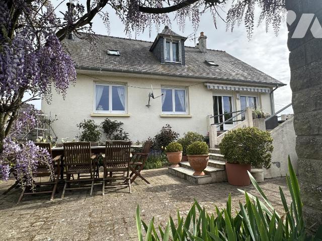 Maison 5 pièces 120 m² · à Saint-Méloir-des-Ondes · 120 m² · 400 000 €