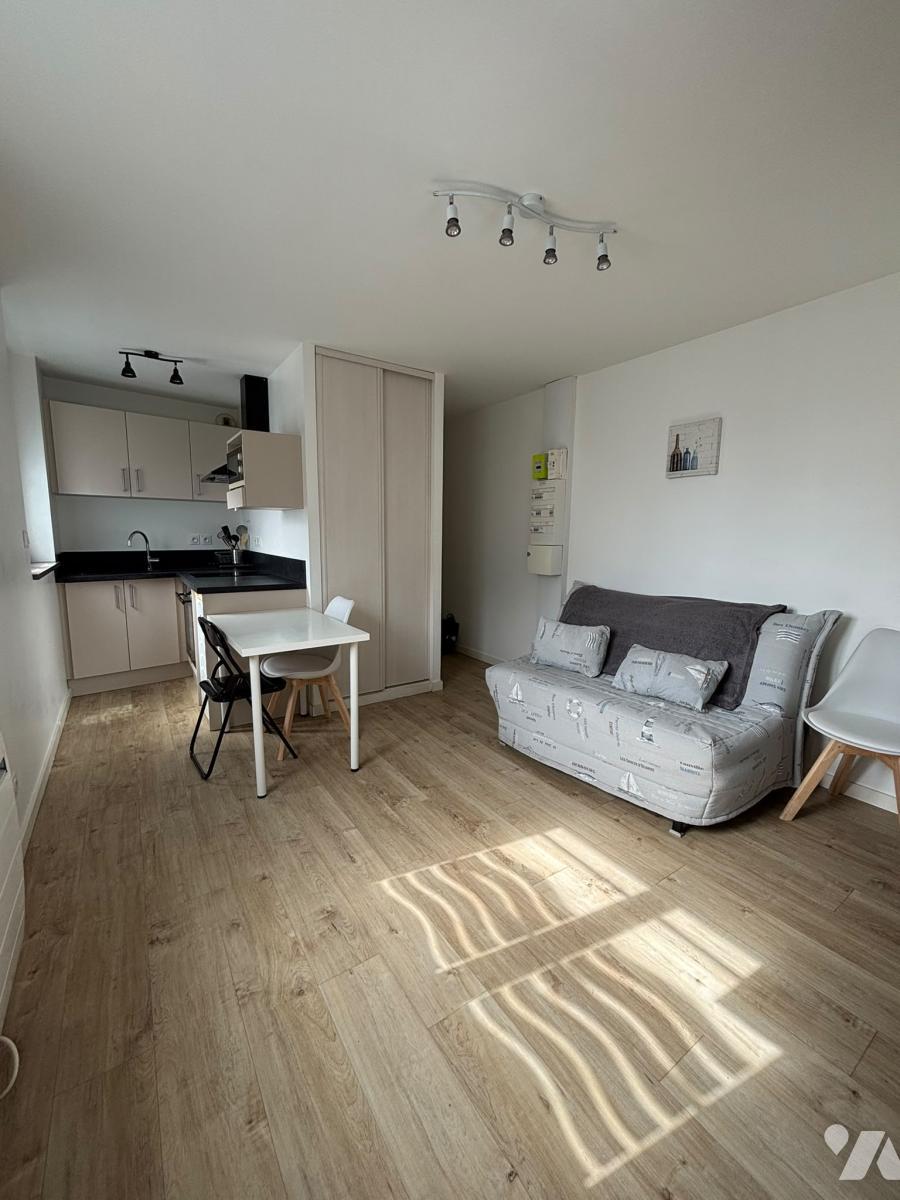 Appartement 28 m² · à Saint-Malo · 27,9 m² · 530 €/mois