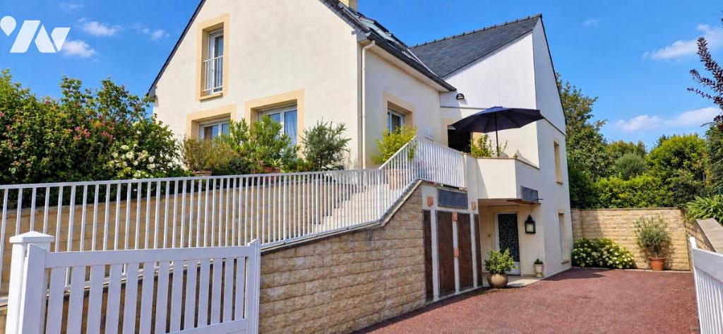 Maison 7 pièces 171 m² · à Saint-Méloir-des-Ondes · 171 m² · 860 000 €