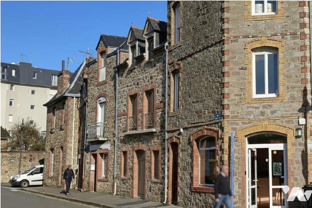 Maison 3 pièces 90 m² · à Dinard · 90 m² · 335 000 €