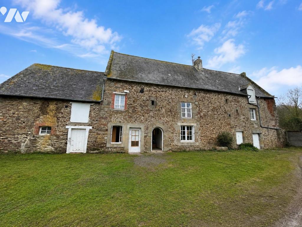 Maison 8 pièces 73 m² · à Saint-Père-Marc-en-Poulet · 72,7 m² · 330 000 €