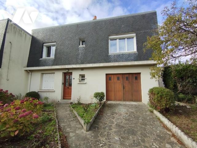 Maison 5 pièces 102 m² · à La Richardais · 101,7 m² · 270 000 €
