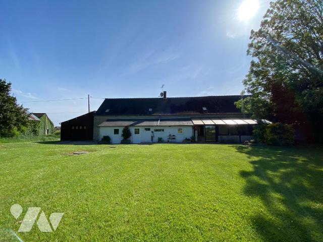 Maison 5 pièces 275 m² · à Cherrueix · 275 m² · 210 000 €
