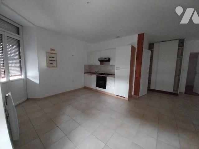 Appartement 2 pièces 43 m² · à Baguer-Morvan · 43 m² · 500 €