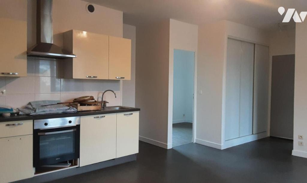 Appartement 3 pièces 46 m² · à Dol-de-Bretagne · 46 m² · 555 €/mois