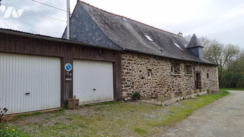 VENTE maison-ARGENTRE DU PLESSIS (35)