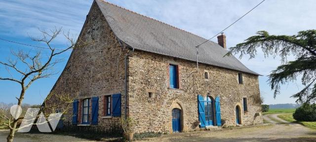 Maison 6 pièces 213 m² · à Étrelles · 213 m² · 420 000 €