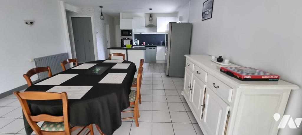 VENTE maison-LA GUERCHE DE BRETAGNE (35)