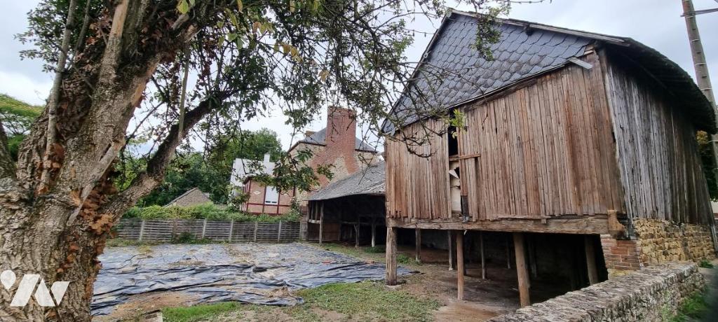 VENTE terrain-LA GUERCHE DE BRETAGNE (35)